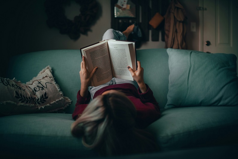 El refugio del lector: Los mejores hoteles con biblioteca en Europa - Tintablanca